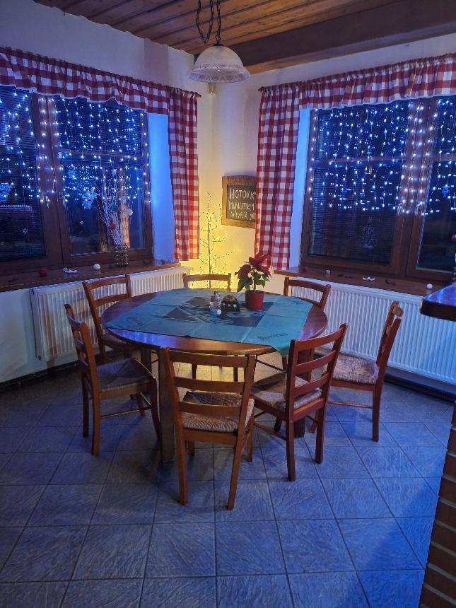 Penzion Pod Jestedem Hoření Paseky Exterior foto